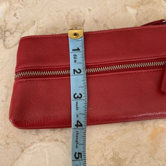 NWOT Danier Leather Wristlet Wallet Red - Picture 11 of 11
